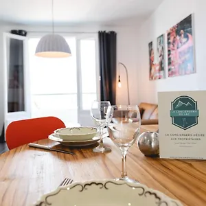 Apartment Allure - 2 Bedroom With Balcony In The Centre Of, Annecy
