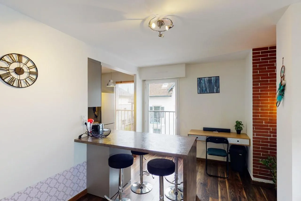 Le Berthollet 9 - Renovated Apartment 1 Bedroom 2 Steps - Annecy Center 0*,  Frankreich